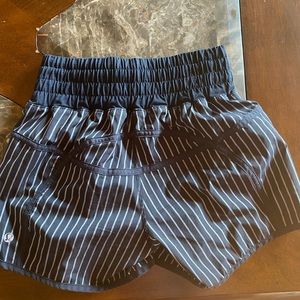Lululemon Work out shorts